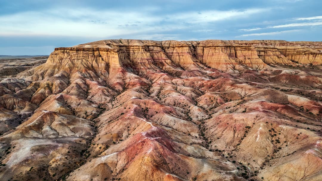 Tsagaan Suvraga, Mongolia